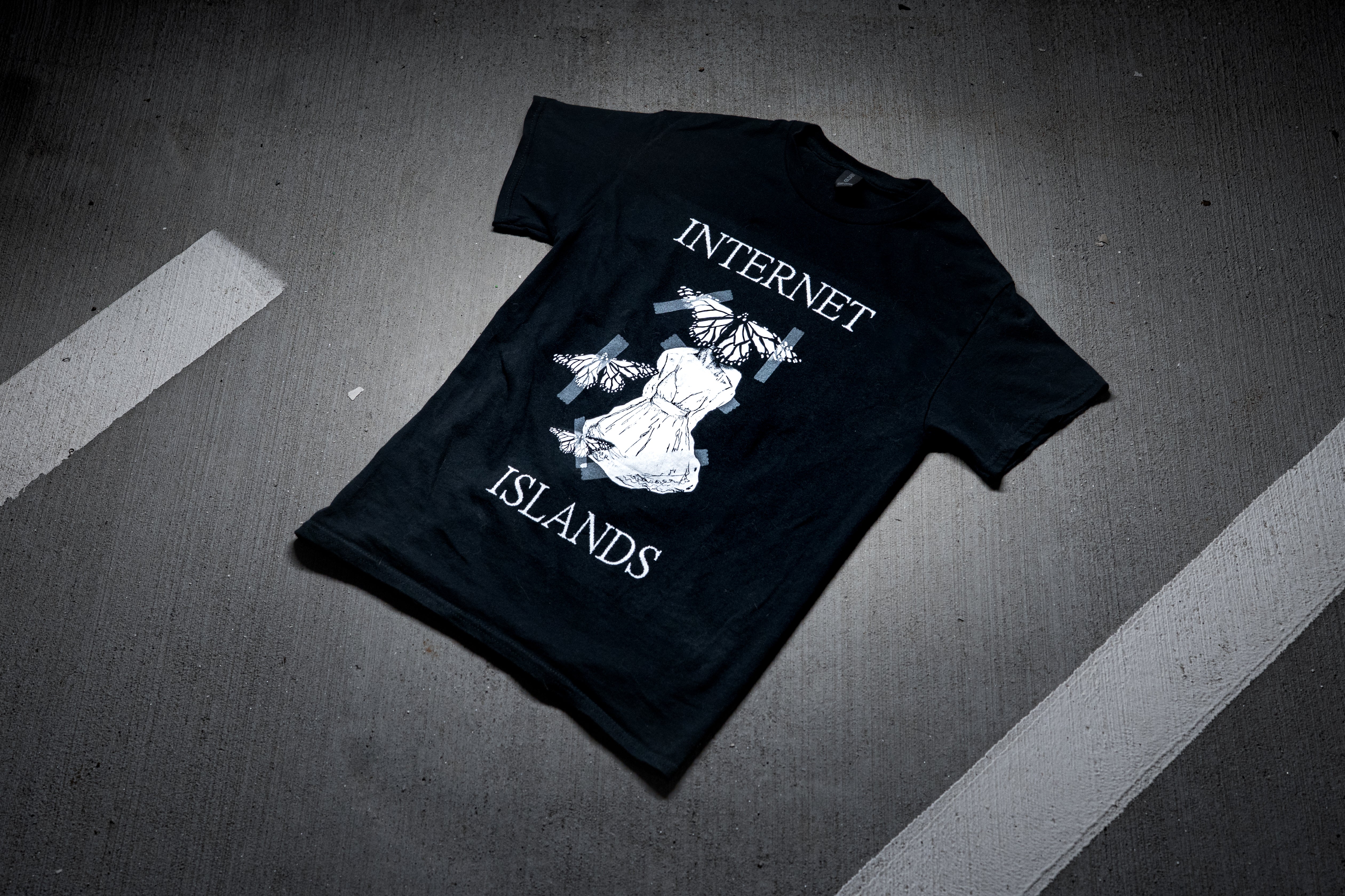 Butterfly Tee – Internet Islands